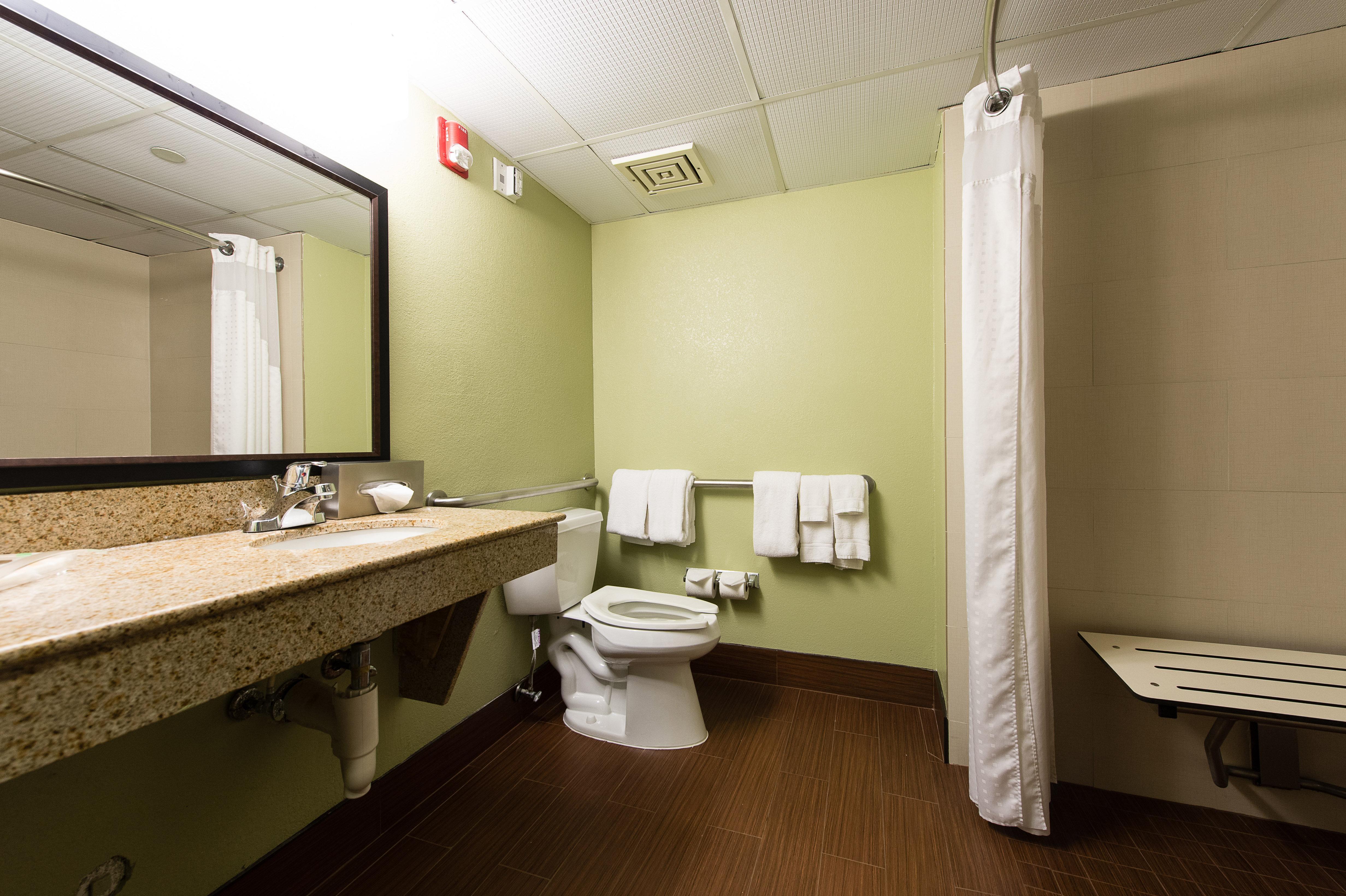 Doubletree By Hilton Wilmington, Nc Hotel Bagian luar foto