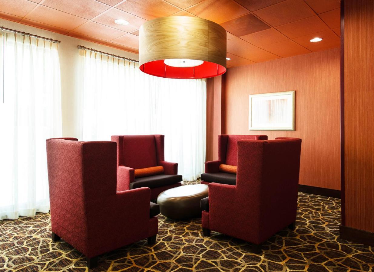 Doubletree By Hilton Wilmington, Nc Hotel Bagian luar foto